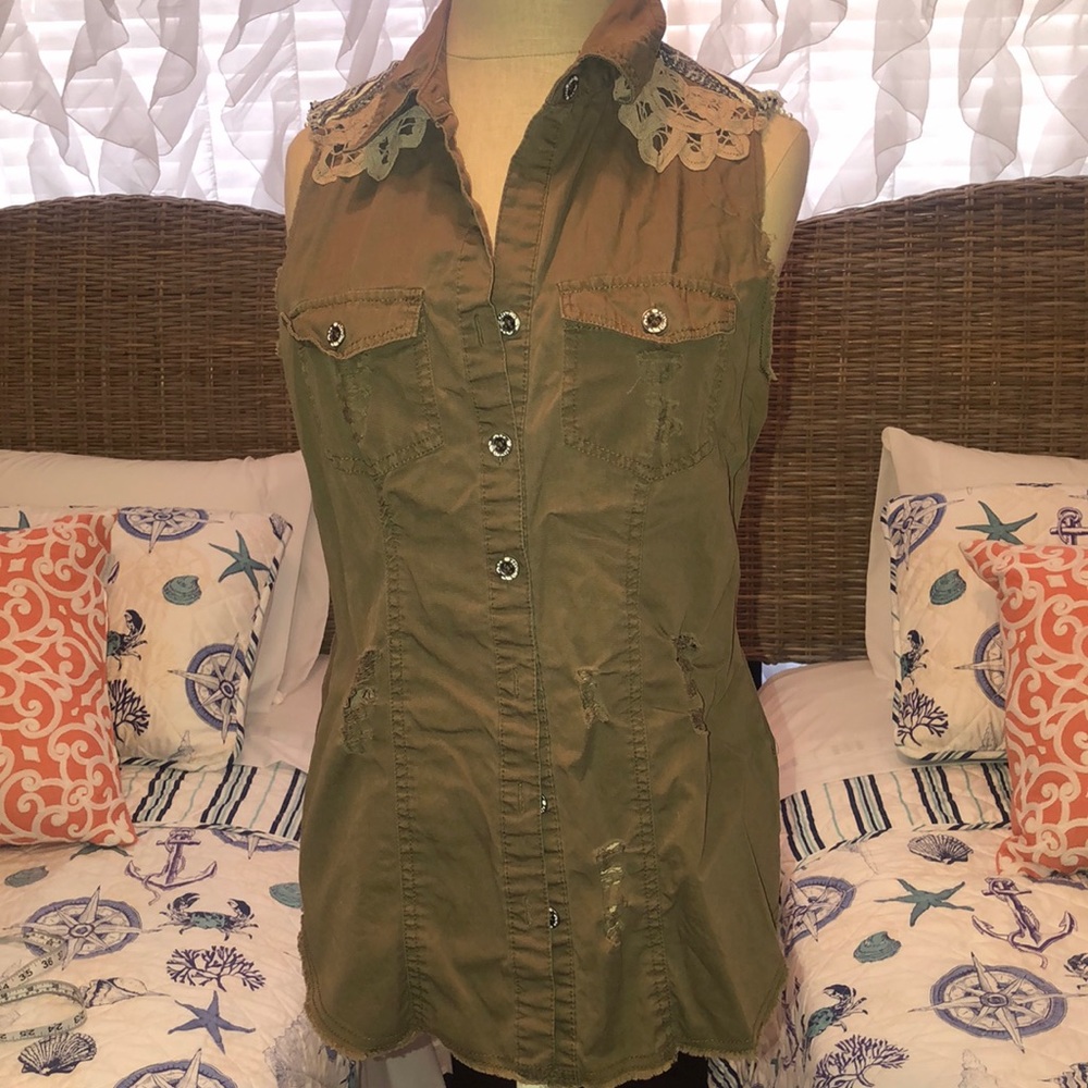 BKE olive distressed open back vest